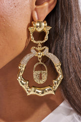 FLYING OUT EARRING