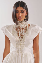 POLLY PEARL STATEMENT NECKLACE