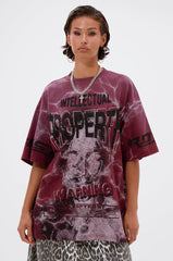 FIRST ROW INTELLECTUAL PROPERTY GRAPHIC TEE IN BURGUNDY
