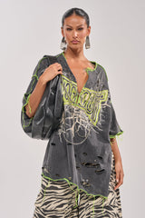 KNOCKOUT OVERSIZED TEE