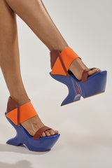 AKIRA GOLD GUILLAUME BLUE MULTI NOVELTY COLOR BLOCK WEDGE SANDAL