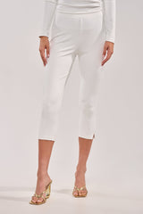 MODEL OFF DUTY CAPRI