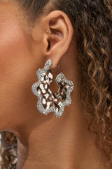 TOO WAVY EARRING