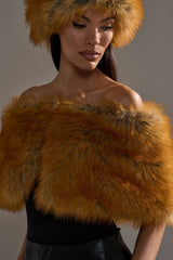 REALLY LIKE THAT FAUX FUR SHAWL