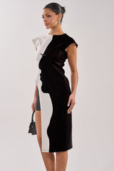 SILHOUETTE LONGLINE TEE