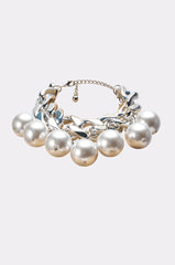 PEARLY NECKLACE