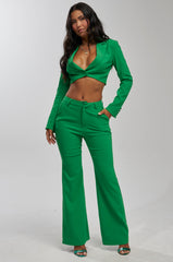 JUST YOUR LUCK CROPPED BLAZER IN GREEN