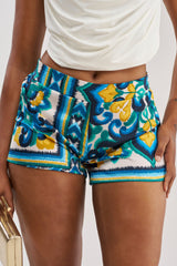 FEEL THE HEAT SHORT