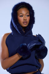 TOO CHIC FAUX FUR GLOVES