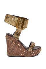 AKIRA GOLD SLOANE BROWN STUD AND SNAKE WEDGE SANDAL