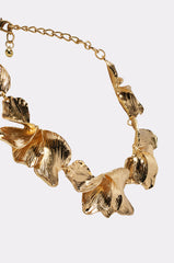 ON A BEACH NECKLACE
