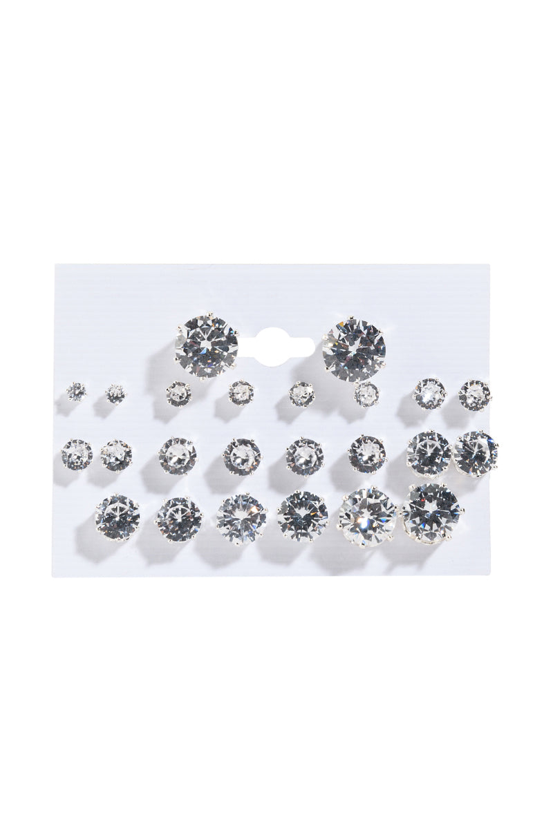 12 PACK CIRCLE STUDS