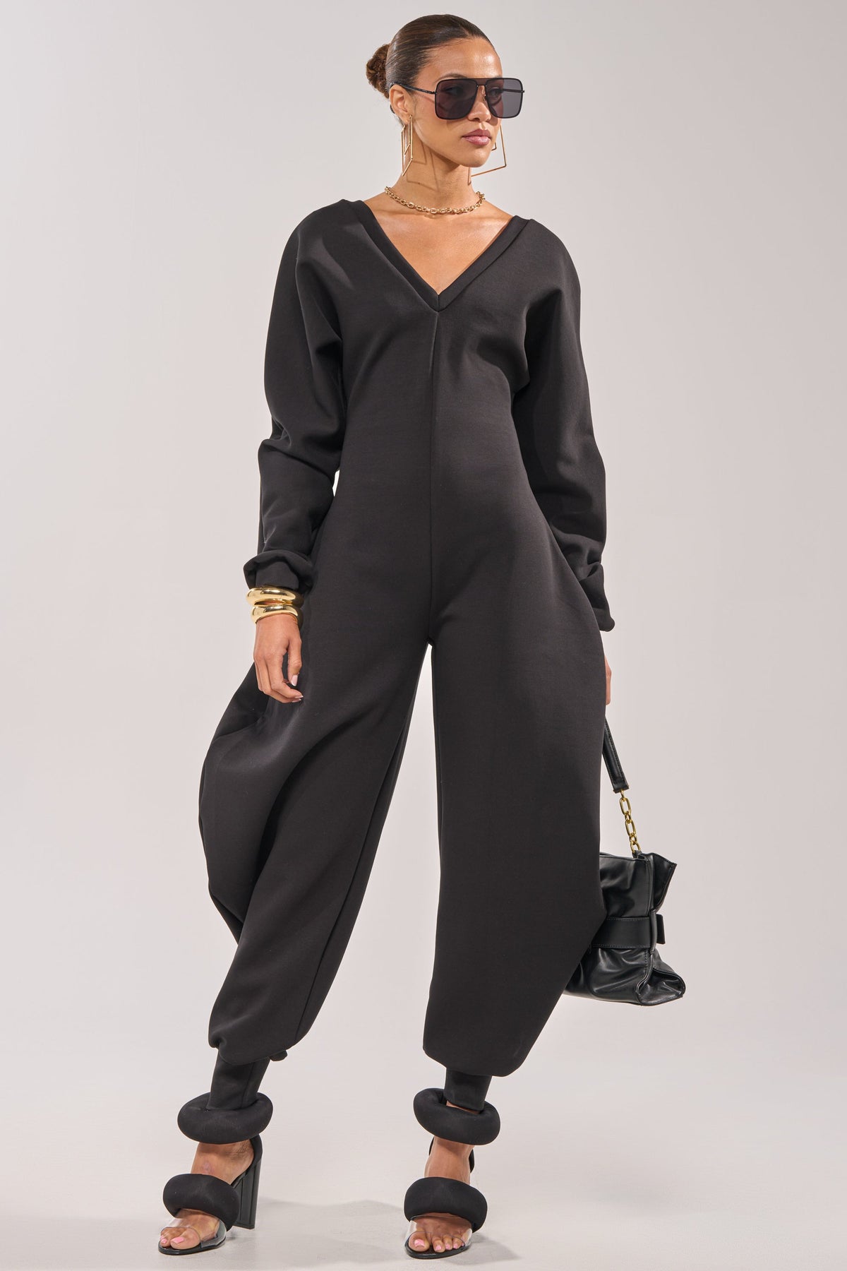 COMFY COZY JUMPSUIT IN BLACK