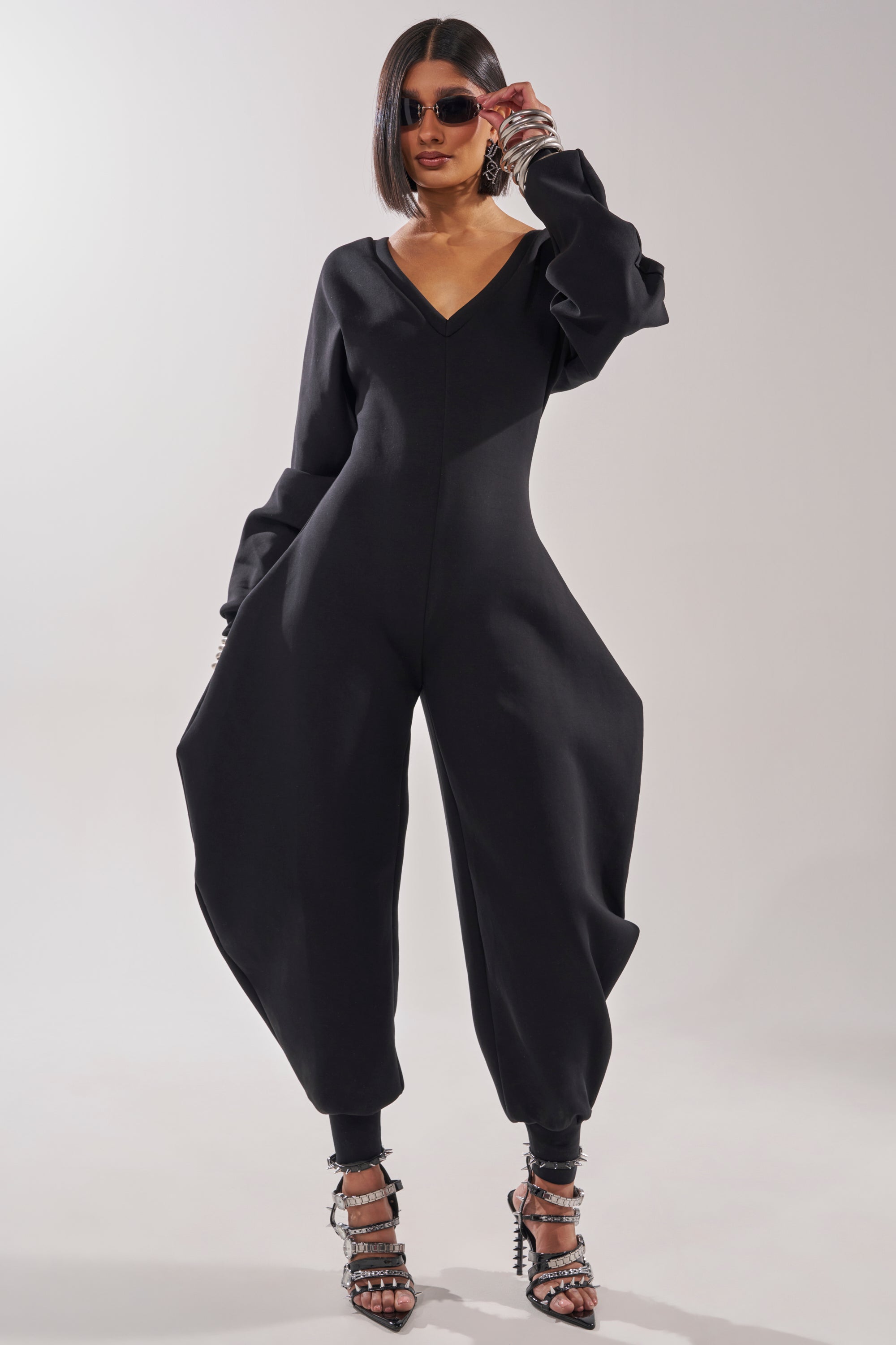 COMFY COZY JUMPSUIT IN BLACK