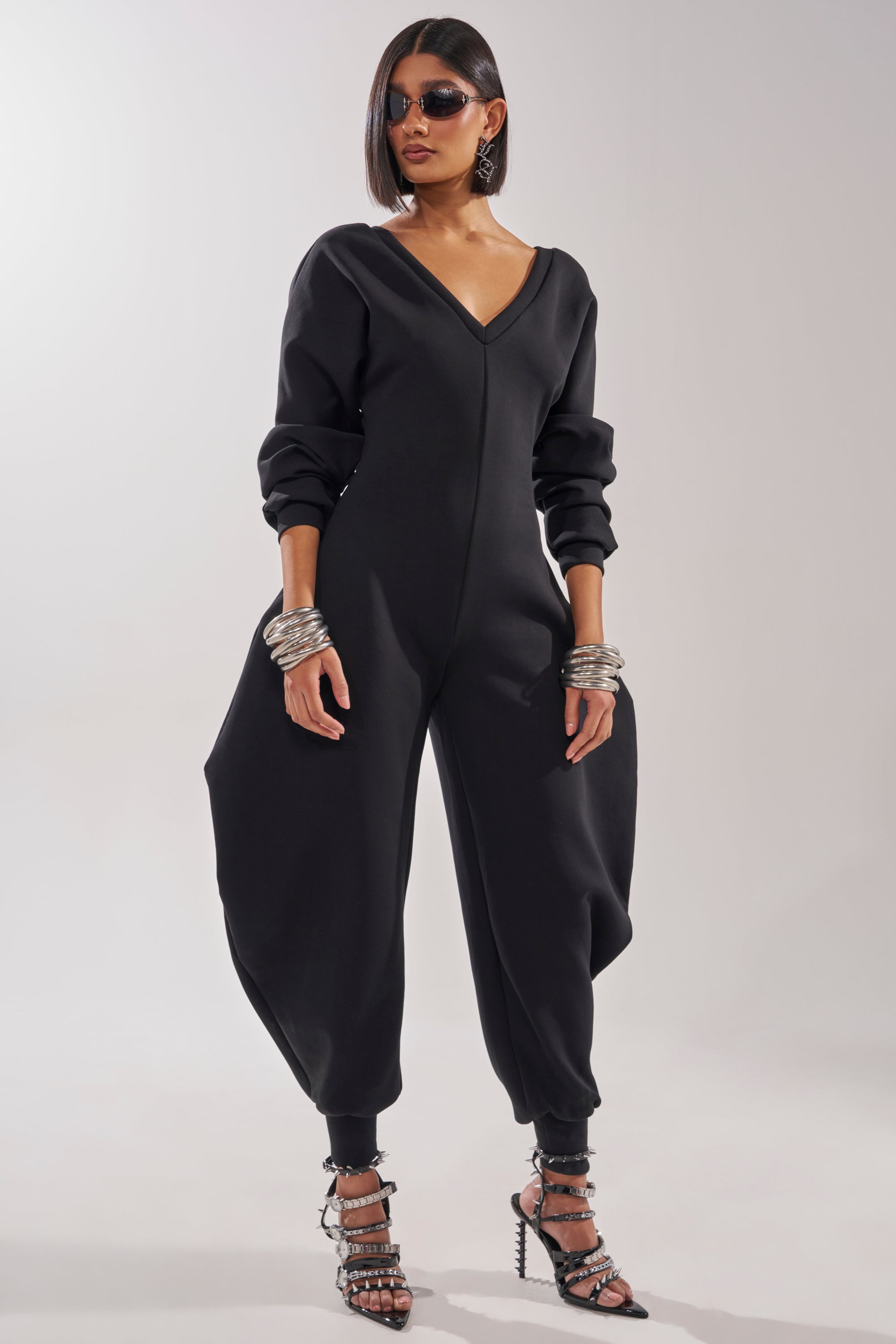 COMFY COZY JUMPSUIT IN BLACK