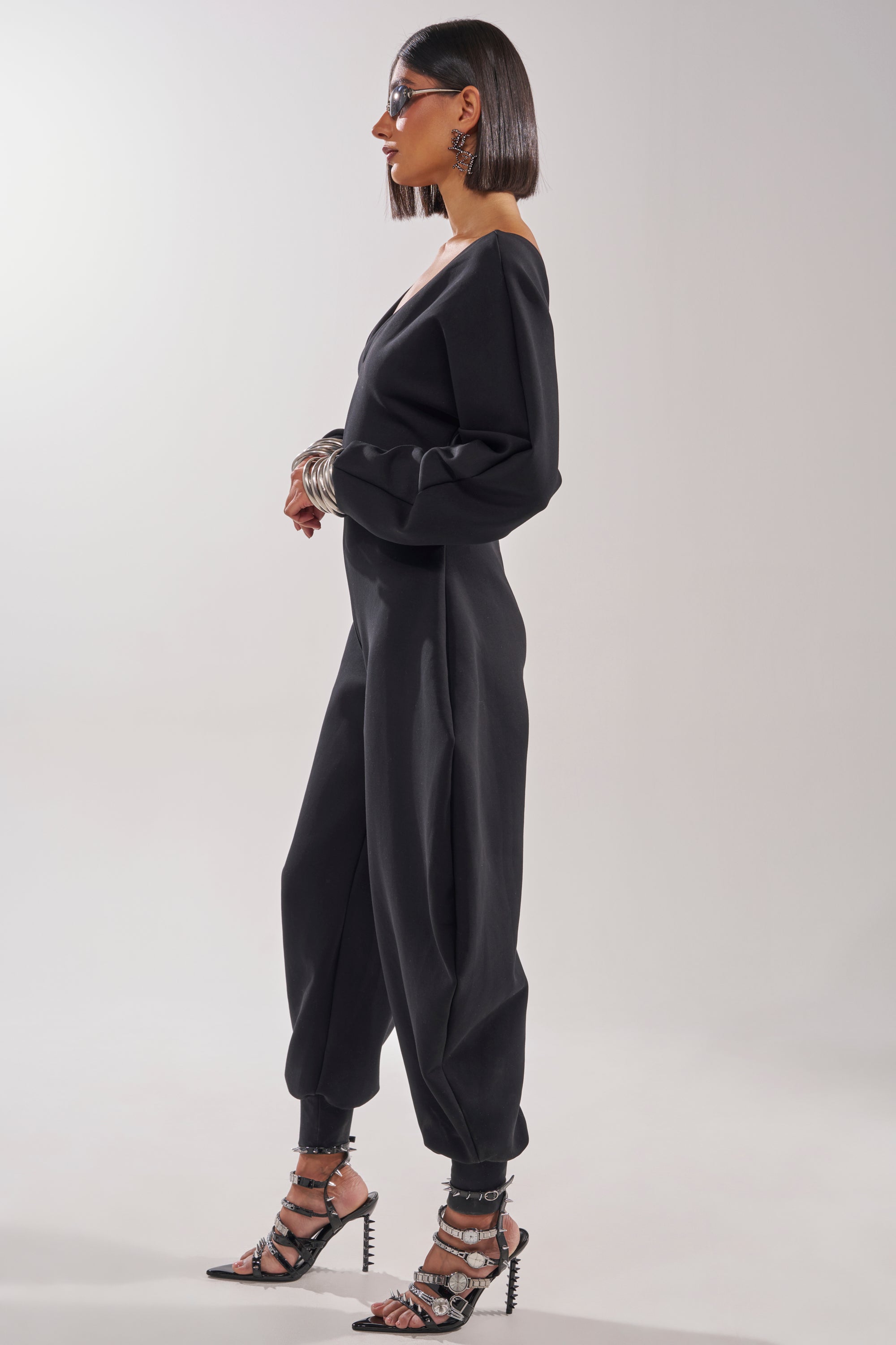 COMFY COZY JUMPSUIT IN BLACK