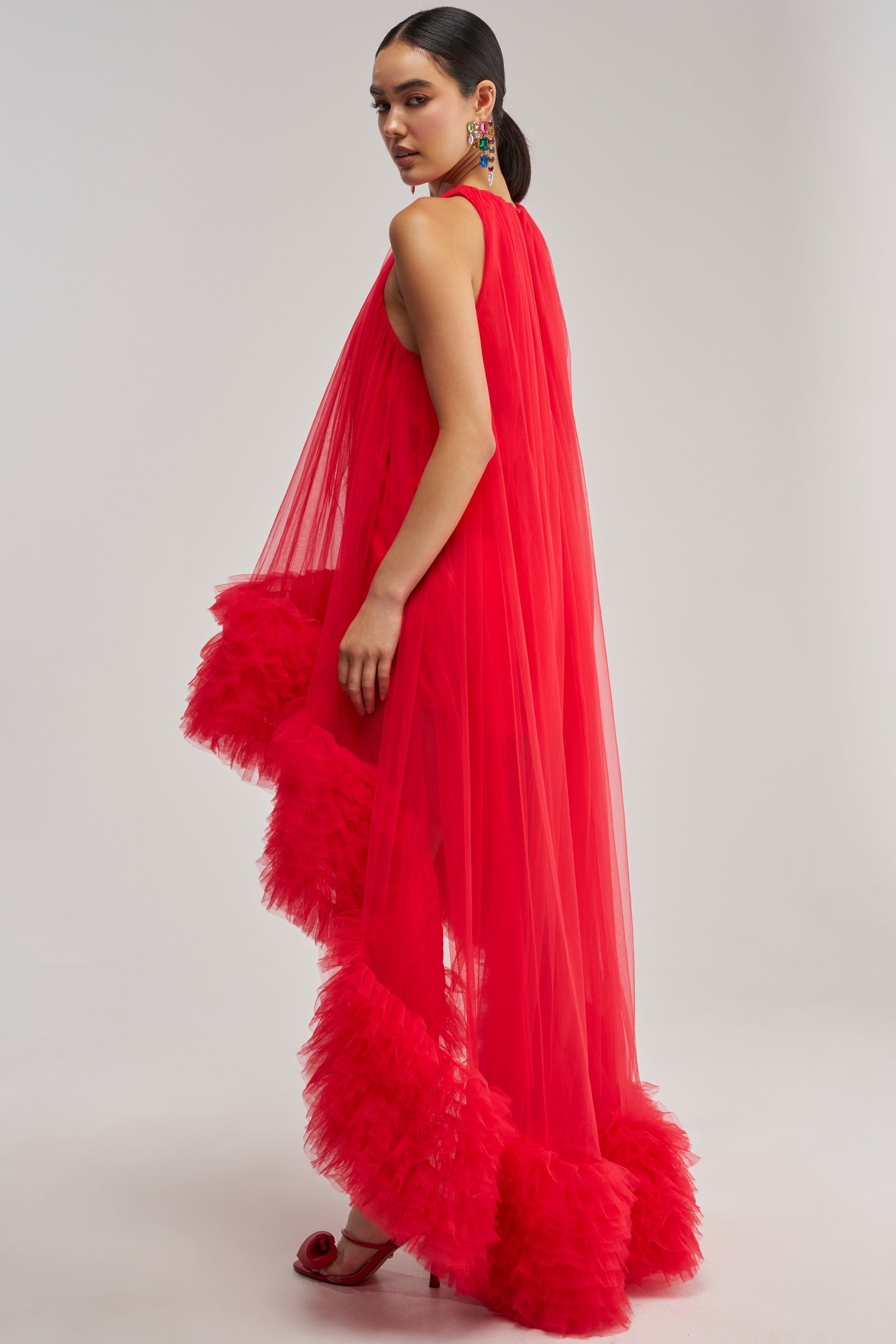 ARI TULLE RUFFLE HIGH LOW MINI DRESS IN RED