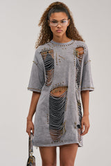 MARGOT DISTRESSED STUDDED SHORT SLEEVE TEE IN GREY