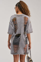 MARGOT DISTRESSED STUDDED SHORT SLEEVE TEE IN GREY