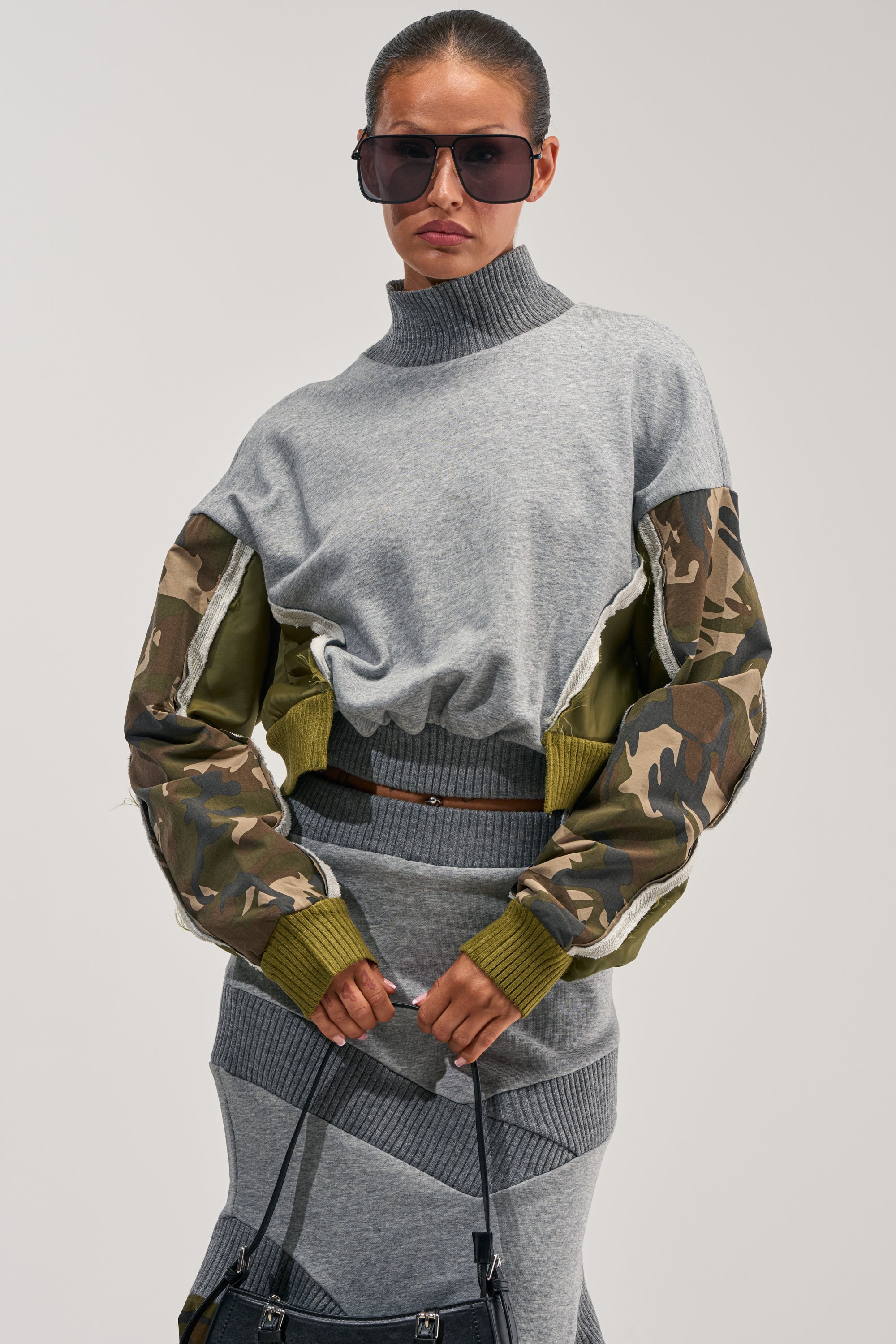 INES COLORBLOCKED SWEATSHIRT