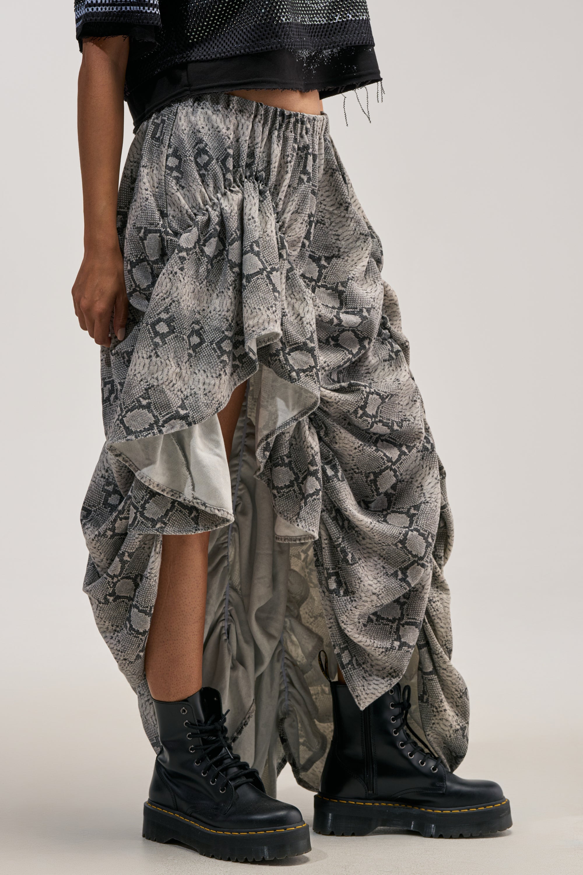 LETS CHANGE IT UP RUCHED MIDI SKIRT IN SNAKE