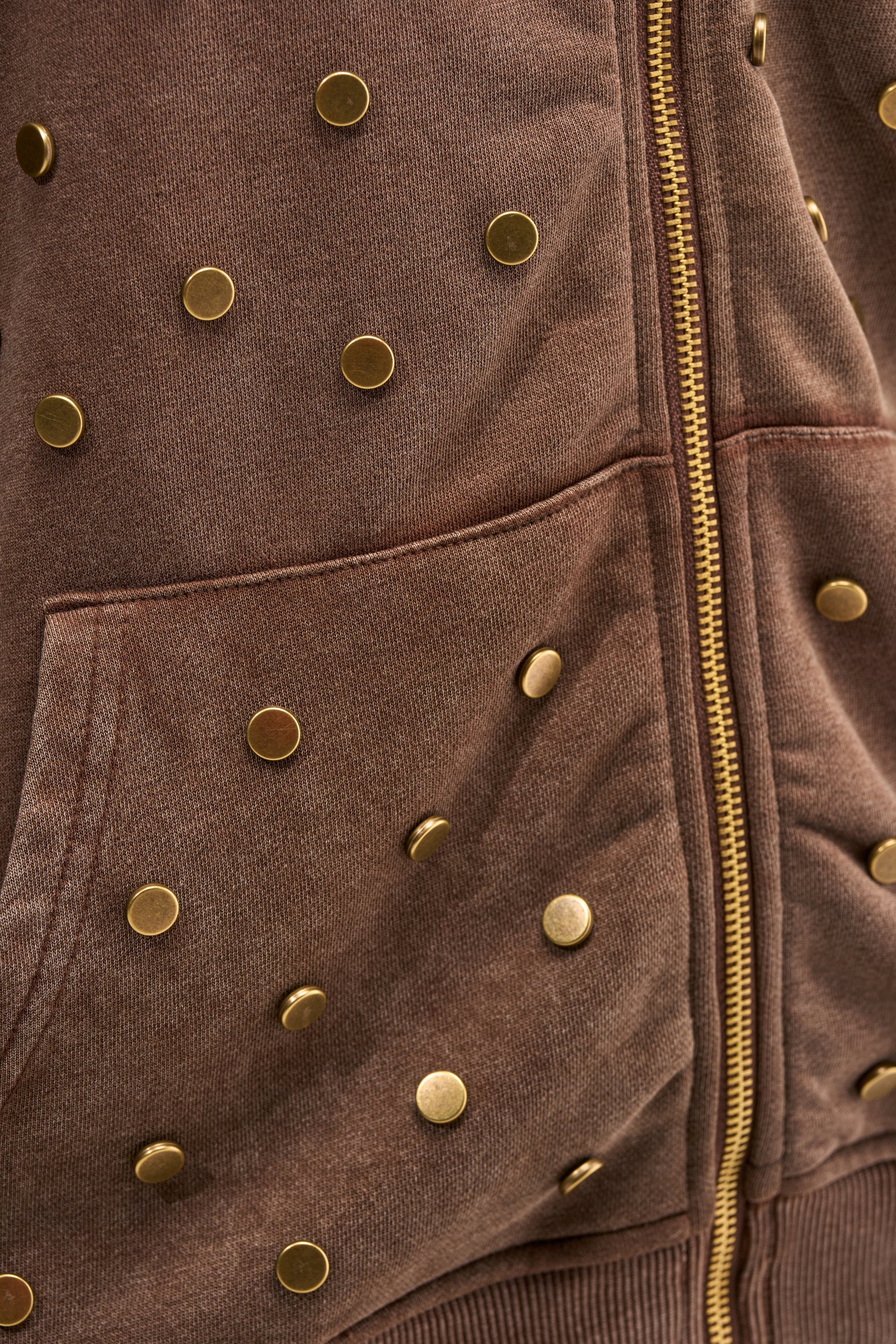 POPPING OFF ZIP UP SWEATSHIRT IN BROWN