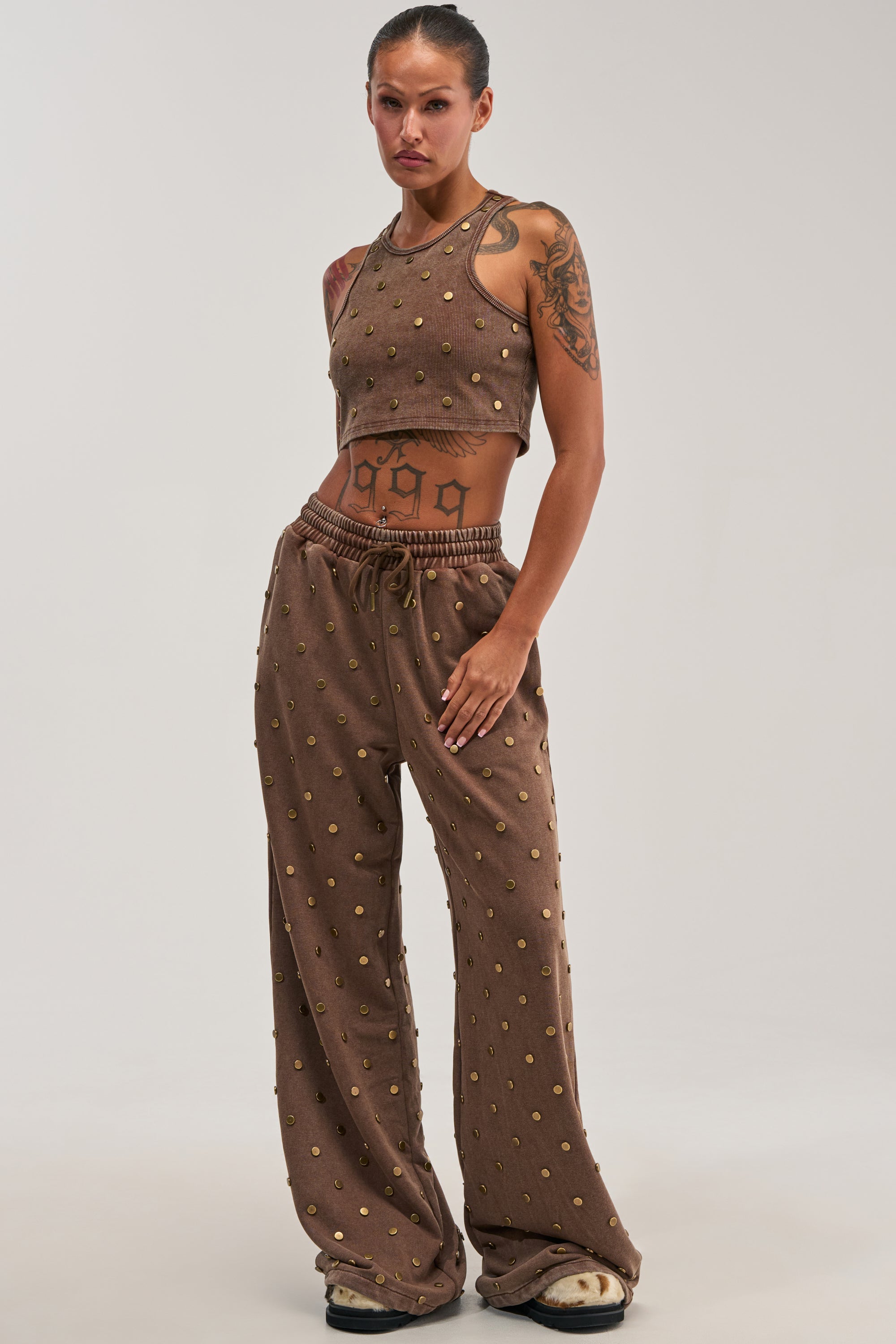 POPPING OFF TANK IN BROWN