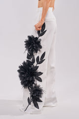 IN FULL BLOOM APPLIQUE TROUSER