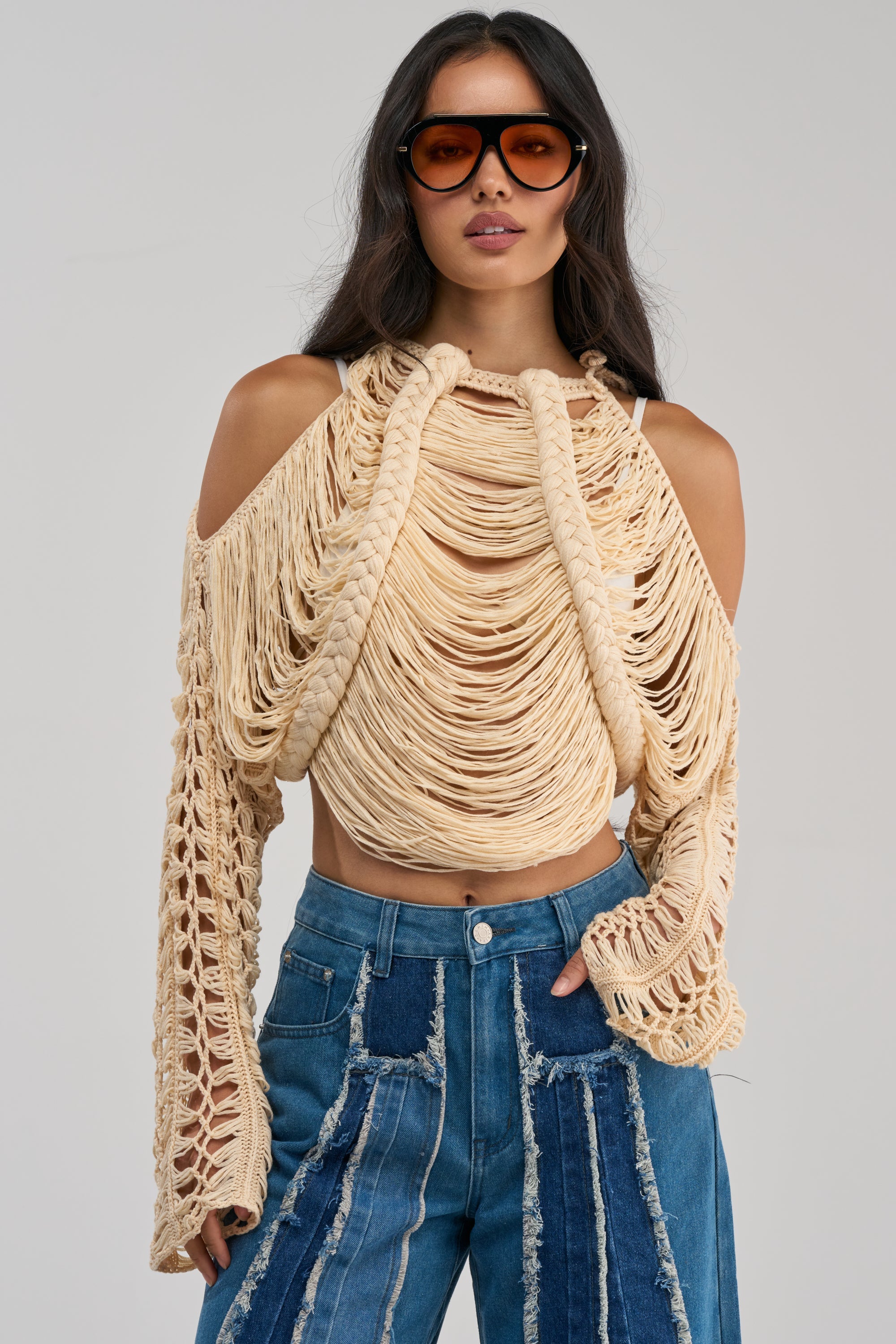 CATCHING FEELING FRINGE SWEATER