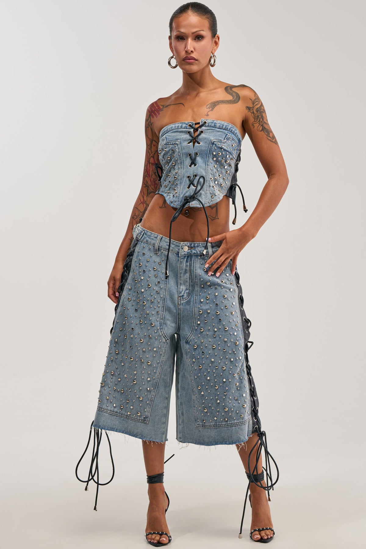 HONEY BABY BERMUDA SHORT