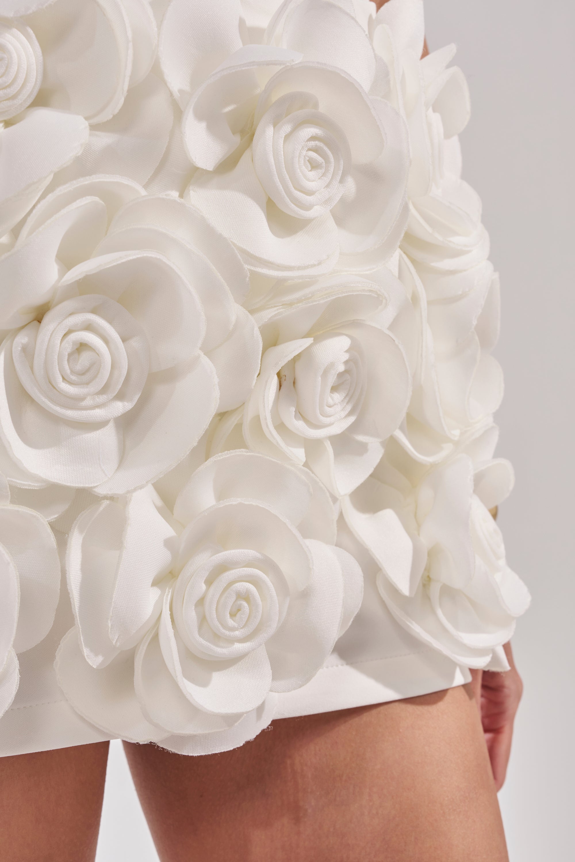 BRING ME FLOWERS MINI SKIRT