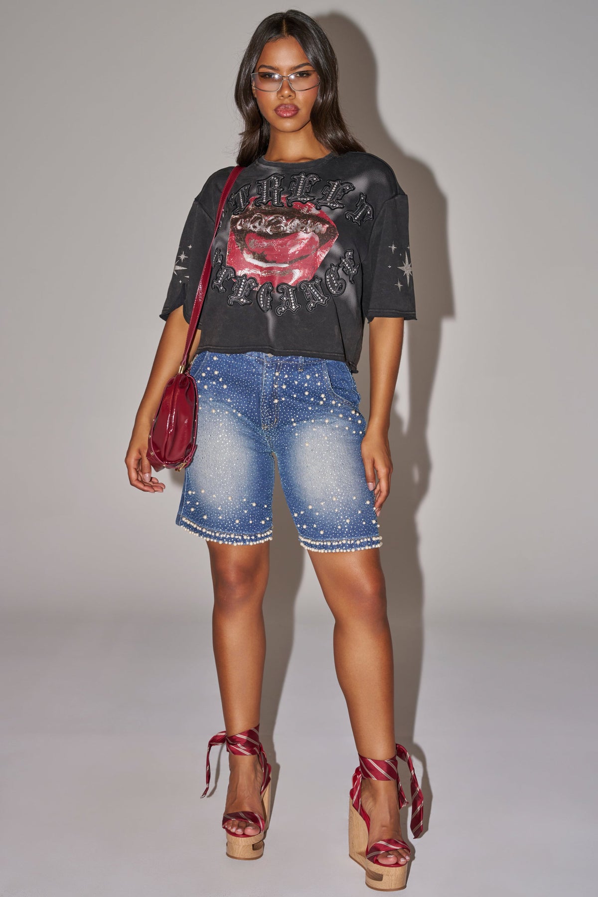 BLINGED OUT CARGO SHORTS IN MEDIUM BLUE DENIM