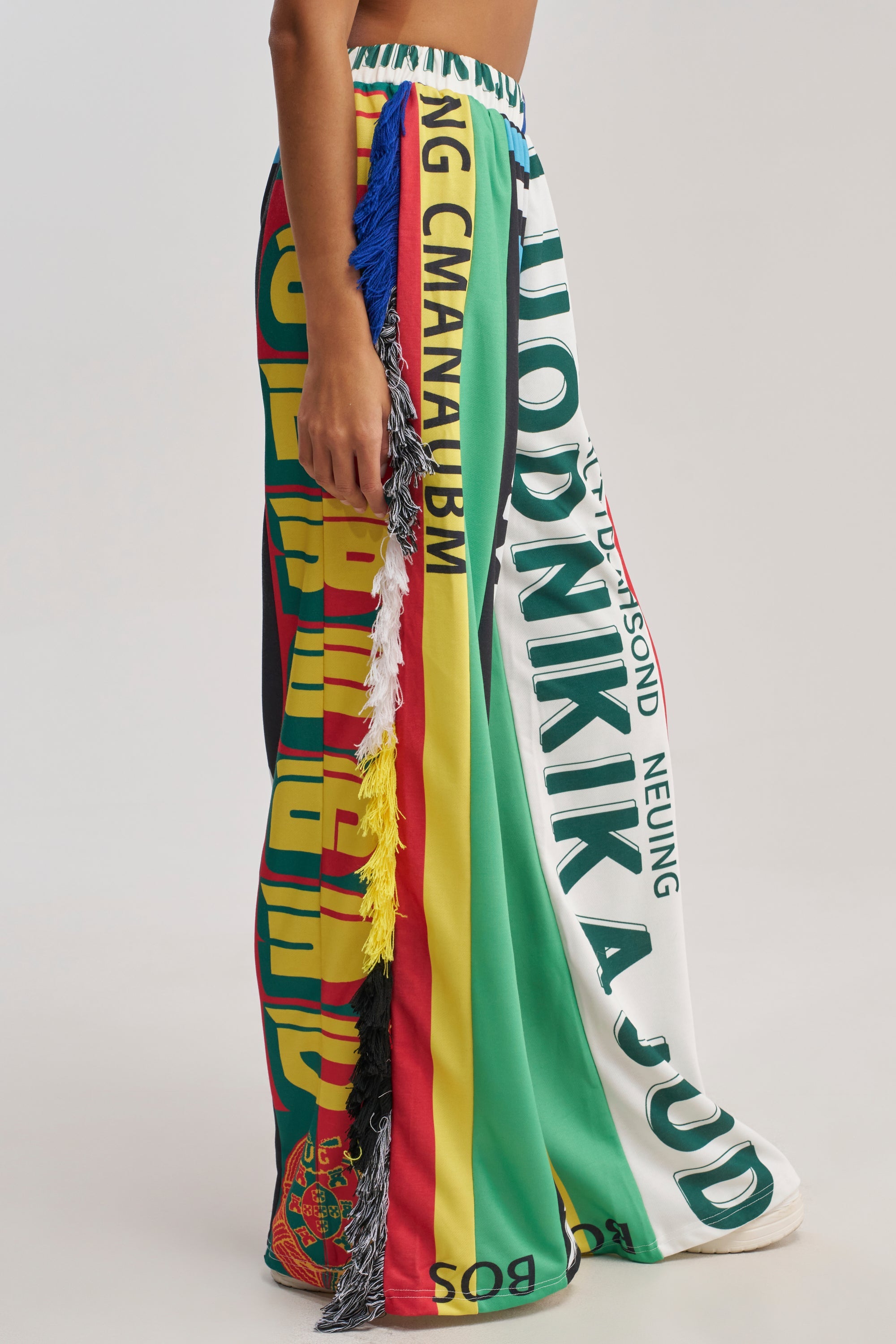 MIXED EMOTIONS GRAPHIC JOGGER