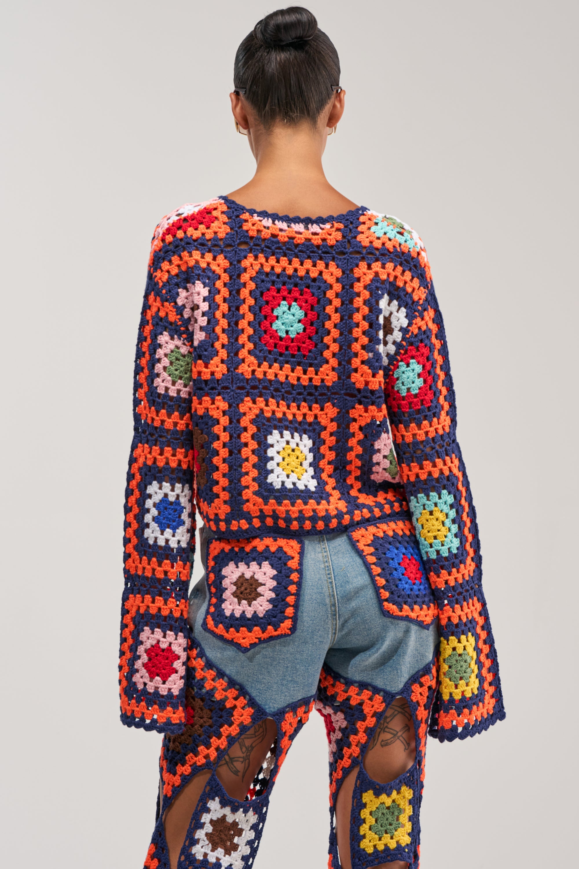 MIXED FEELING CROCHET SWEATER