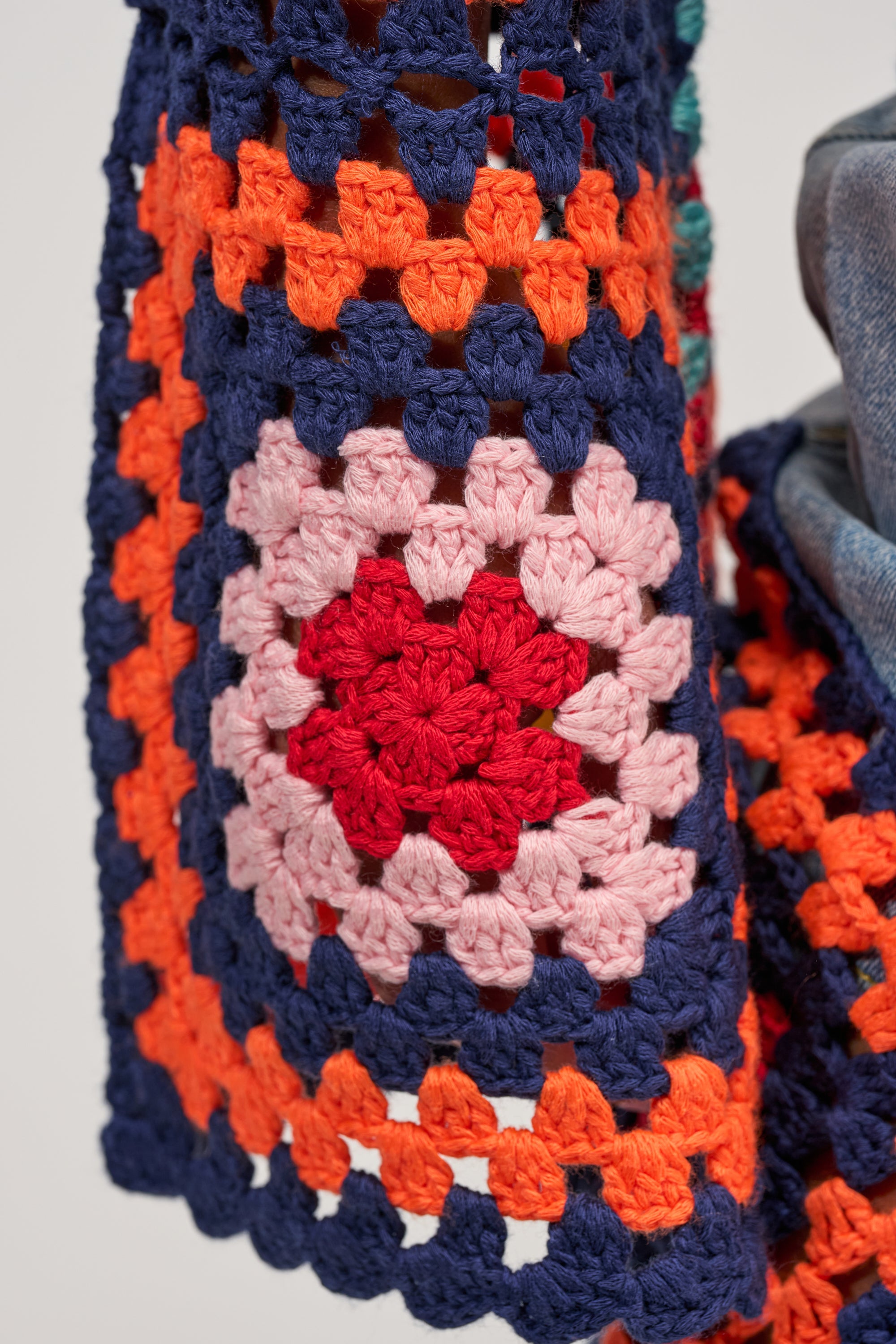 MIXED FEELING CROCHET SWEATER