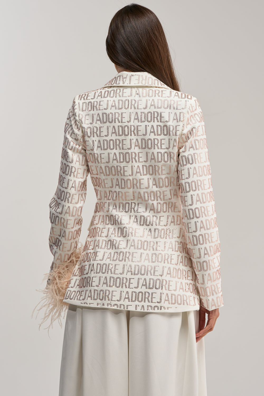 J'ADORE EMBELLISHED BLAZER IN WHITE
