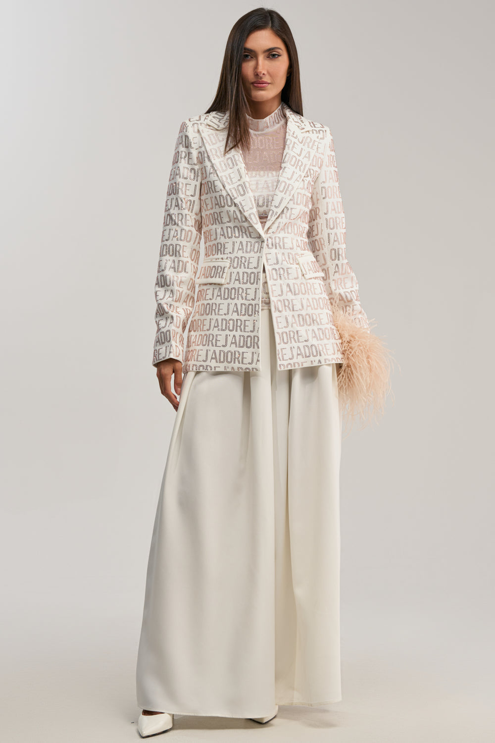 J'ADORE EMBELLISHED BLAZER IN WHITE