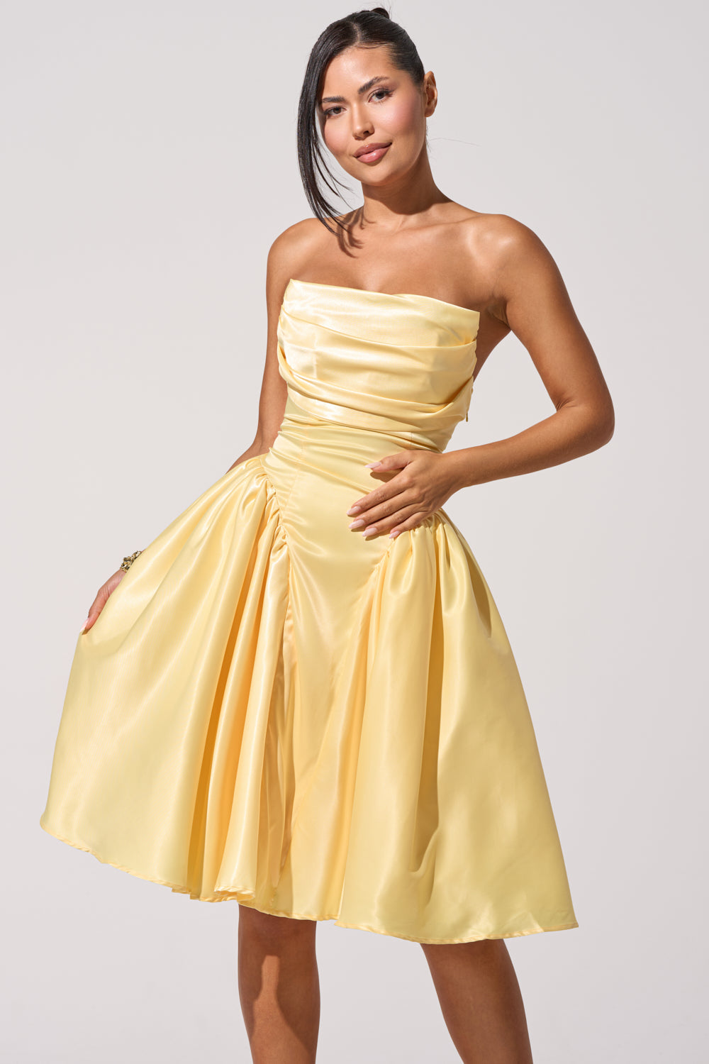 SHE CUTE CORSET MIDI DRESS