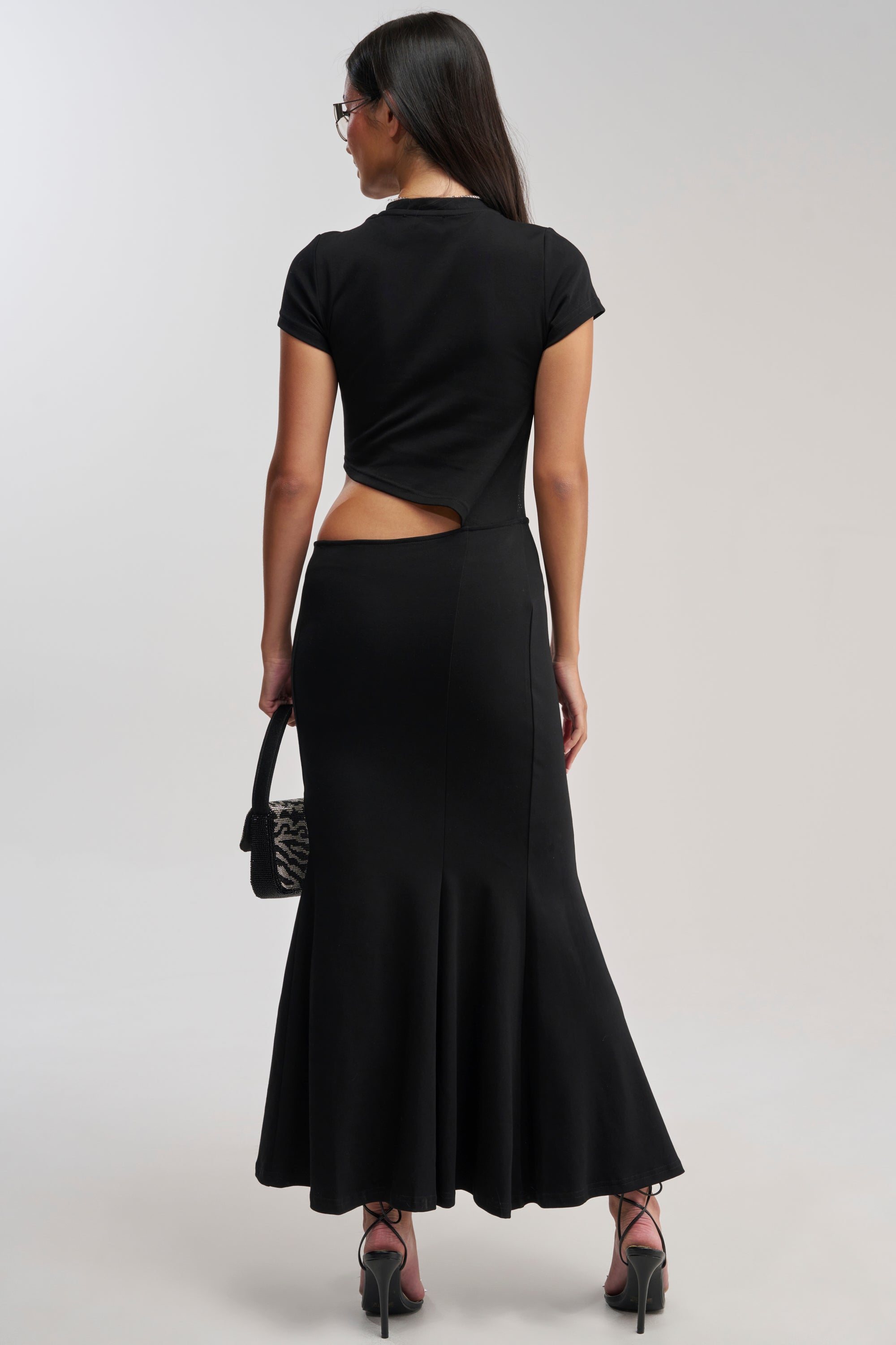 RACE YA GRAPHIC MAXI DRESS WITH SIDE CUTOUT