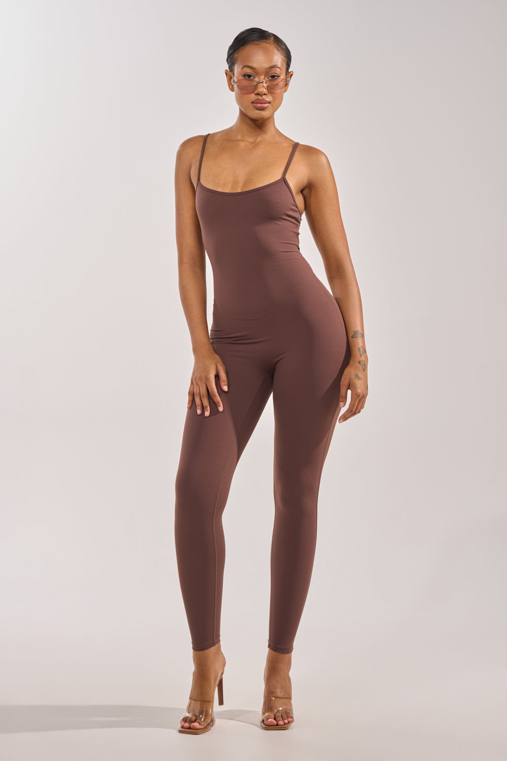 THAT GIRL SEAMLESS JUMPSUIT IN BROWN