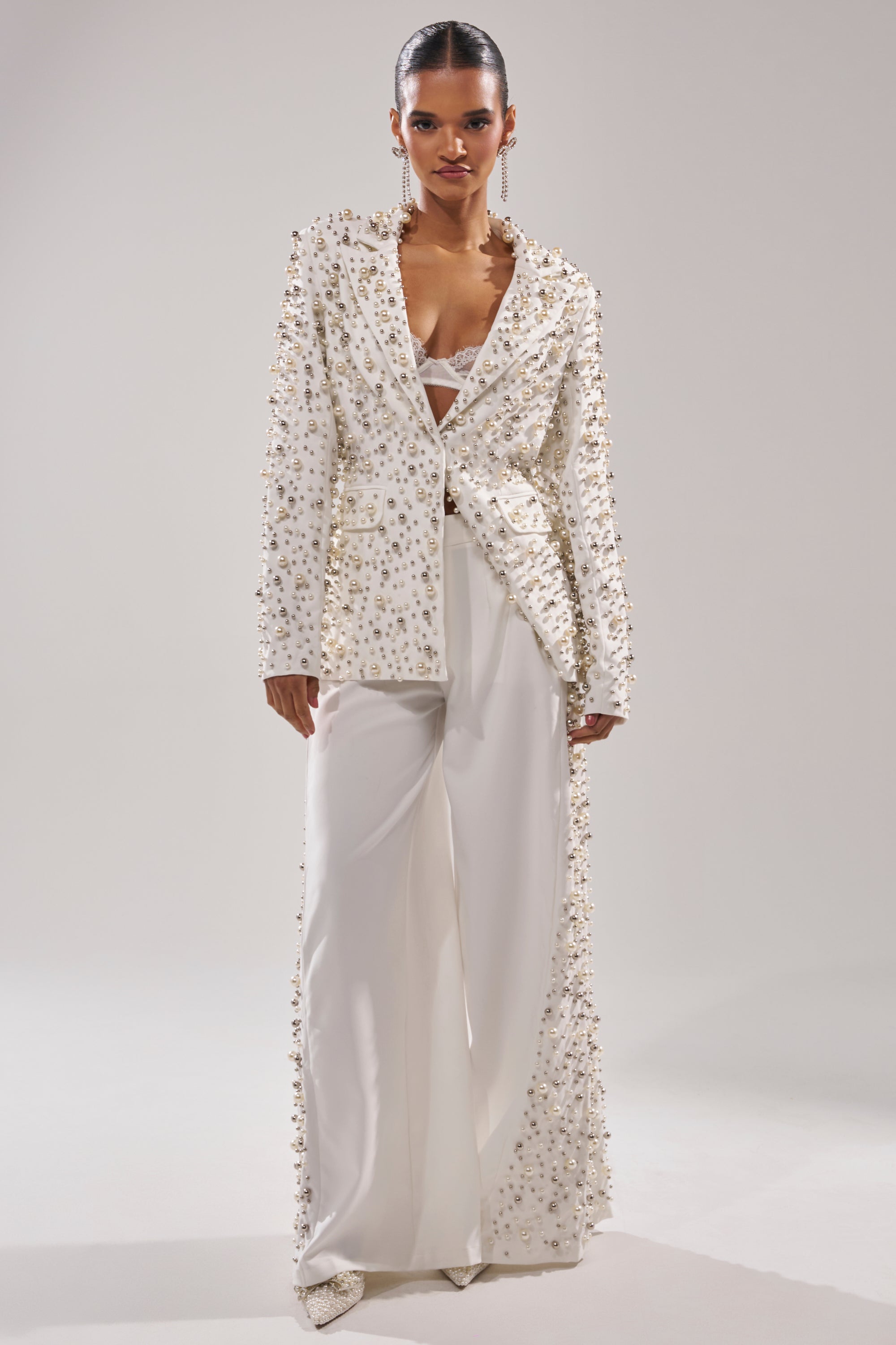 KEEP IT GOING EMBELLISHED TROUSER