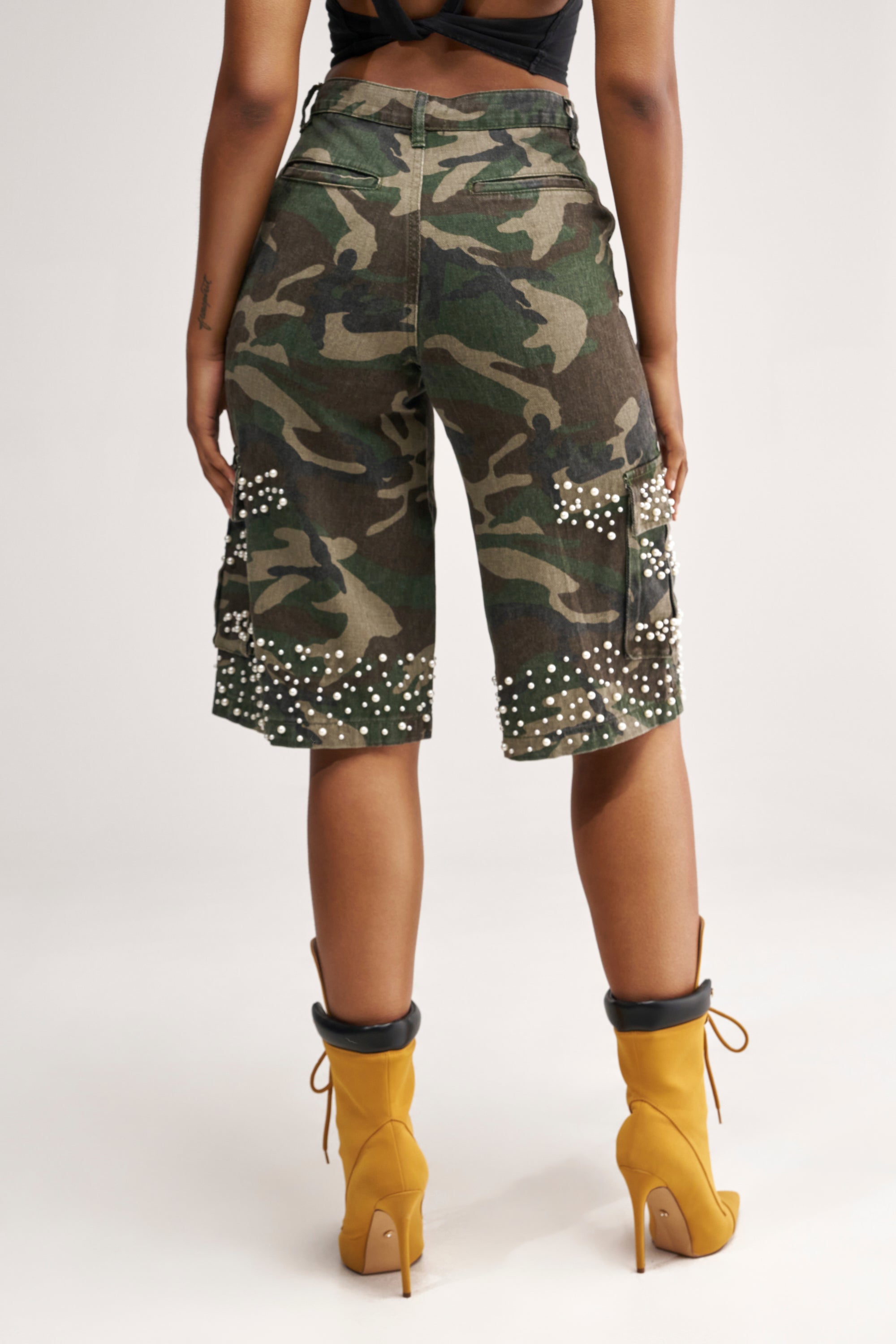 LUXURIOUS CAMO BERMUDA CARGO SHORTS