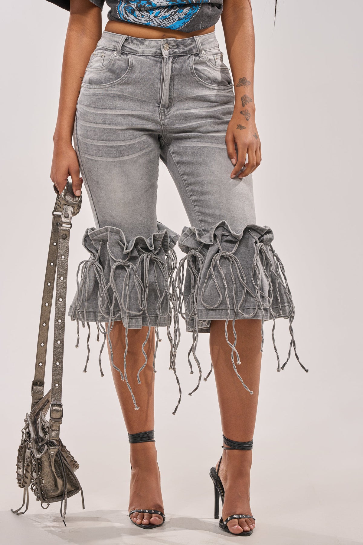 JUMP ON IT DENIM BERMUDA SHORT