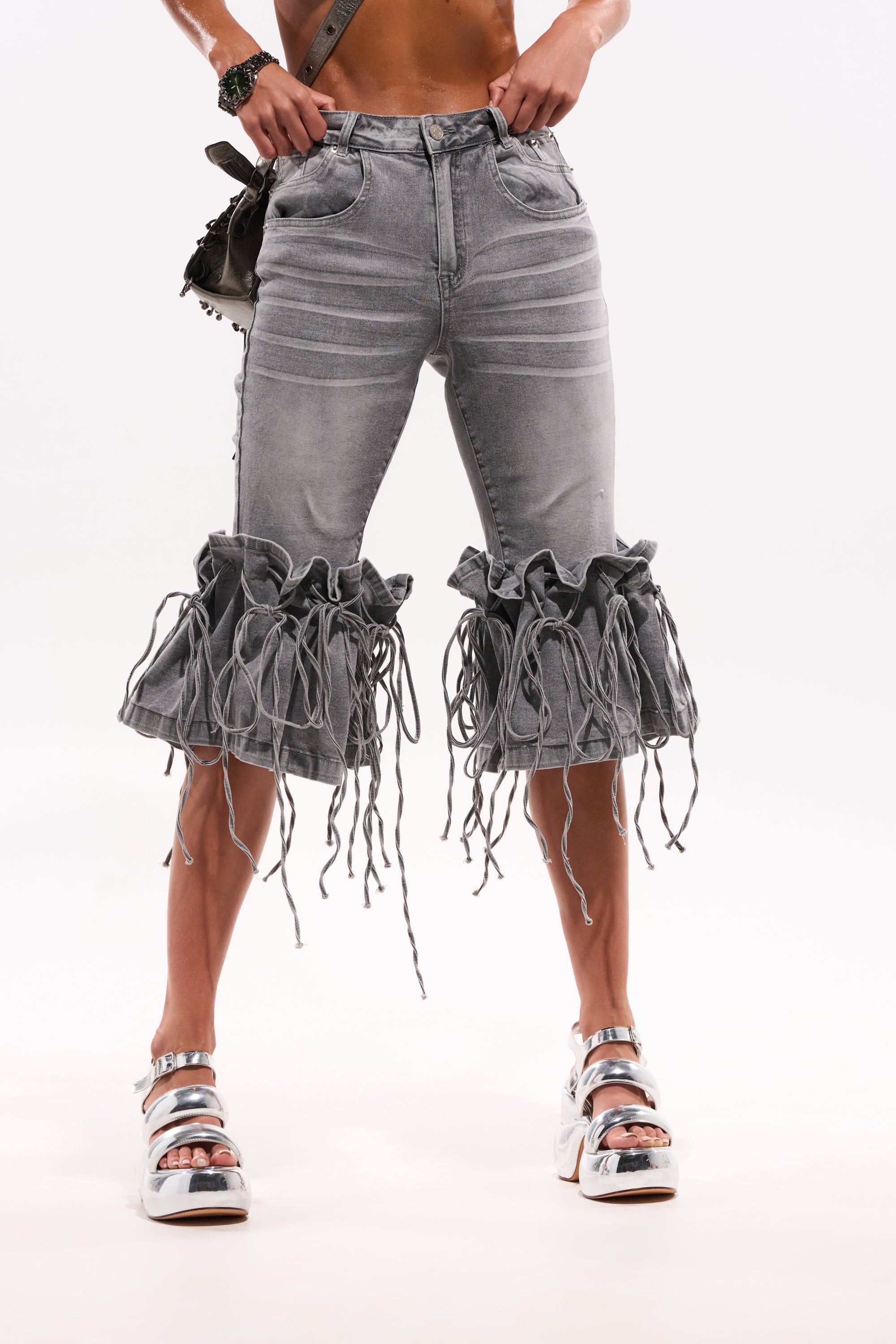 JUMP ON IT DENIM BERMUDA SHORT