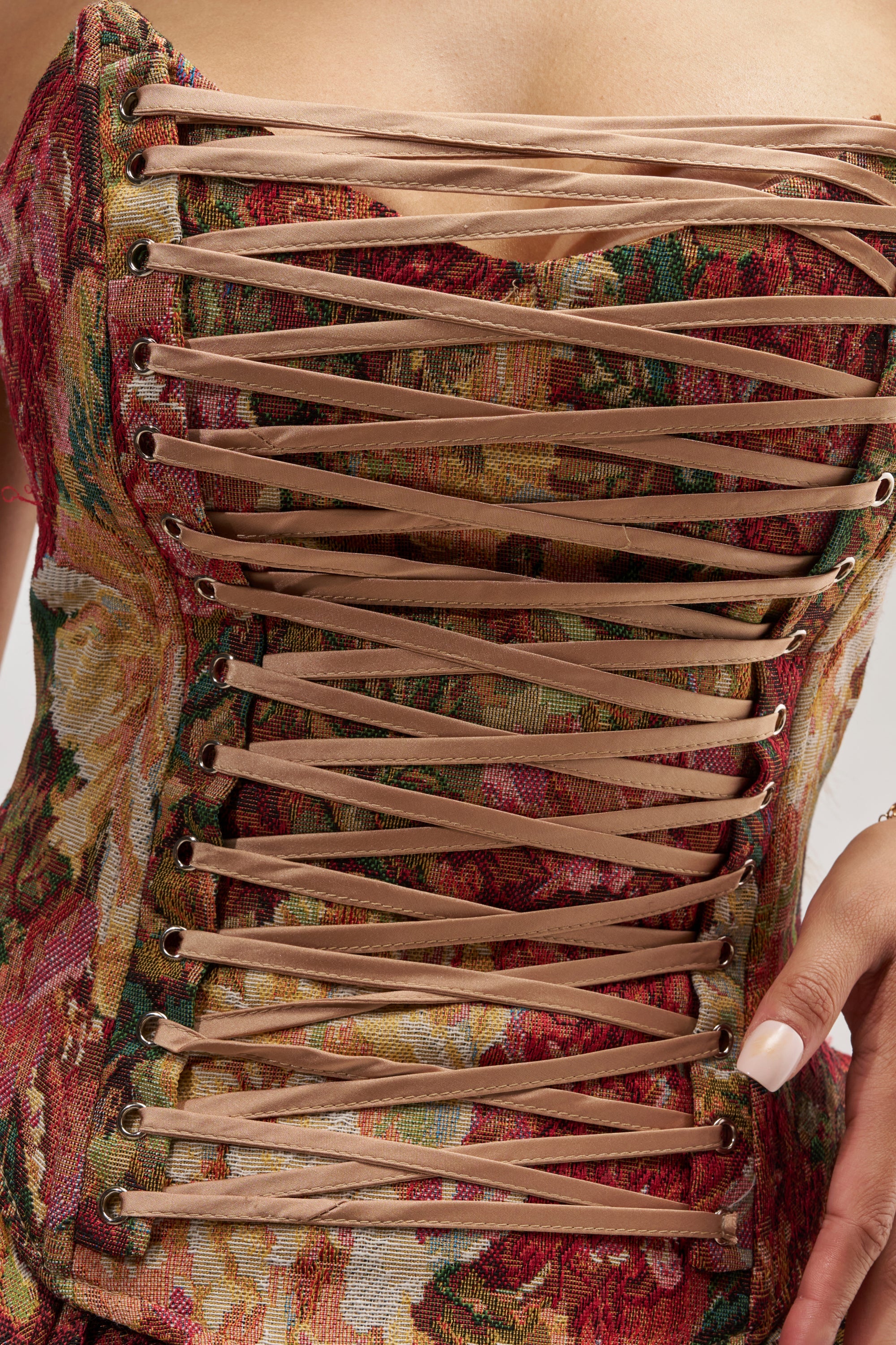 WILD FLORAL TAPESTRY CORSET
