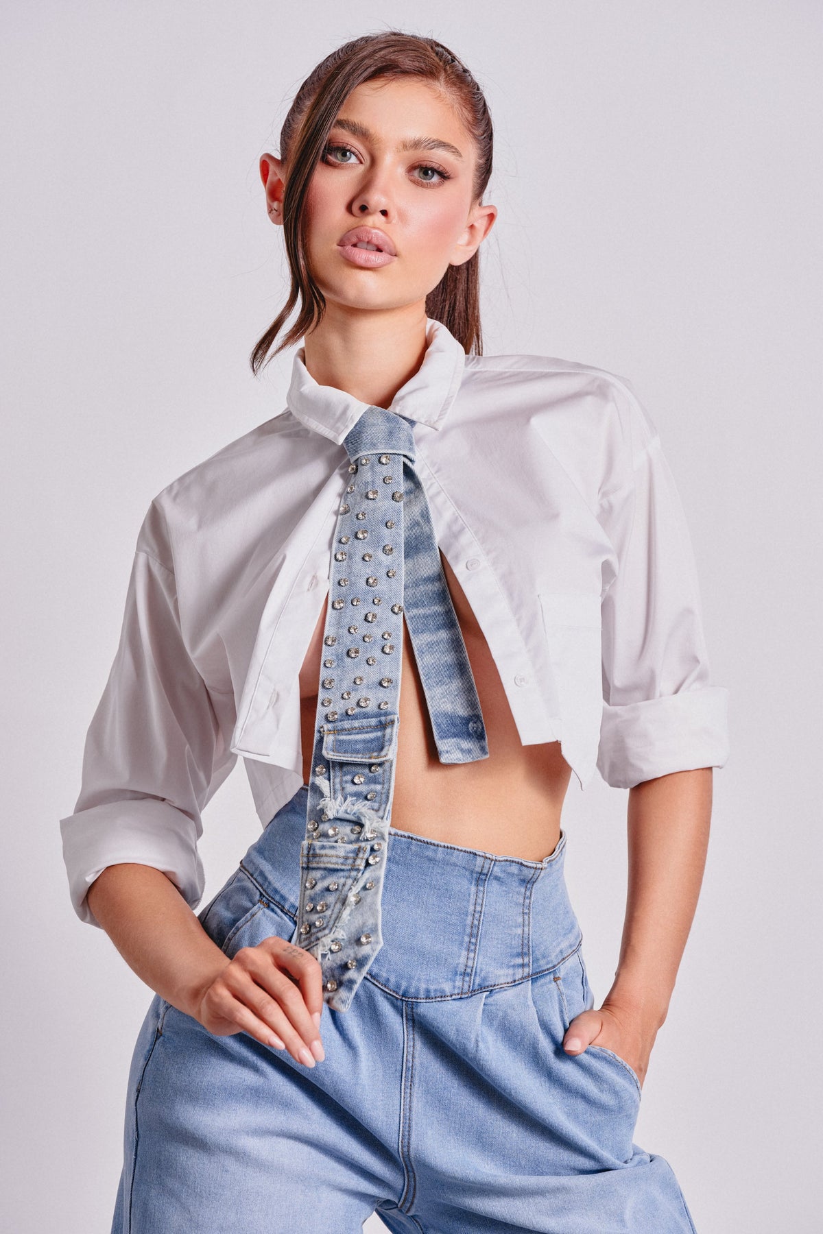 DENIM AND DIAMONDS TIE