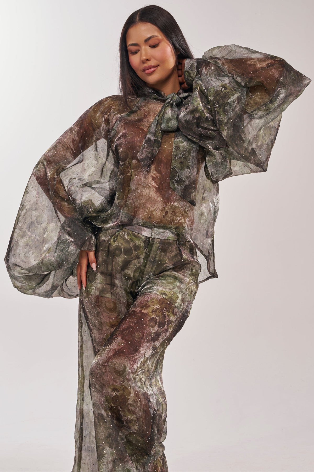 MYSTIQUE FLORAL CHIFFON BLOUSE