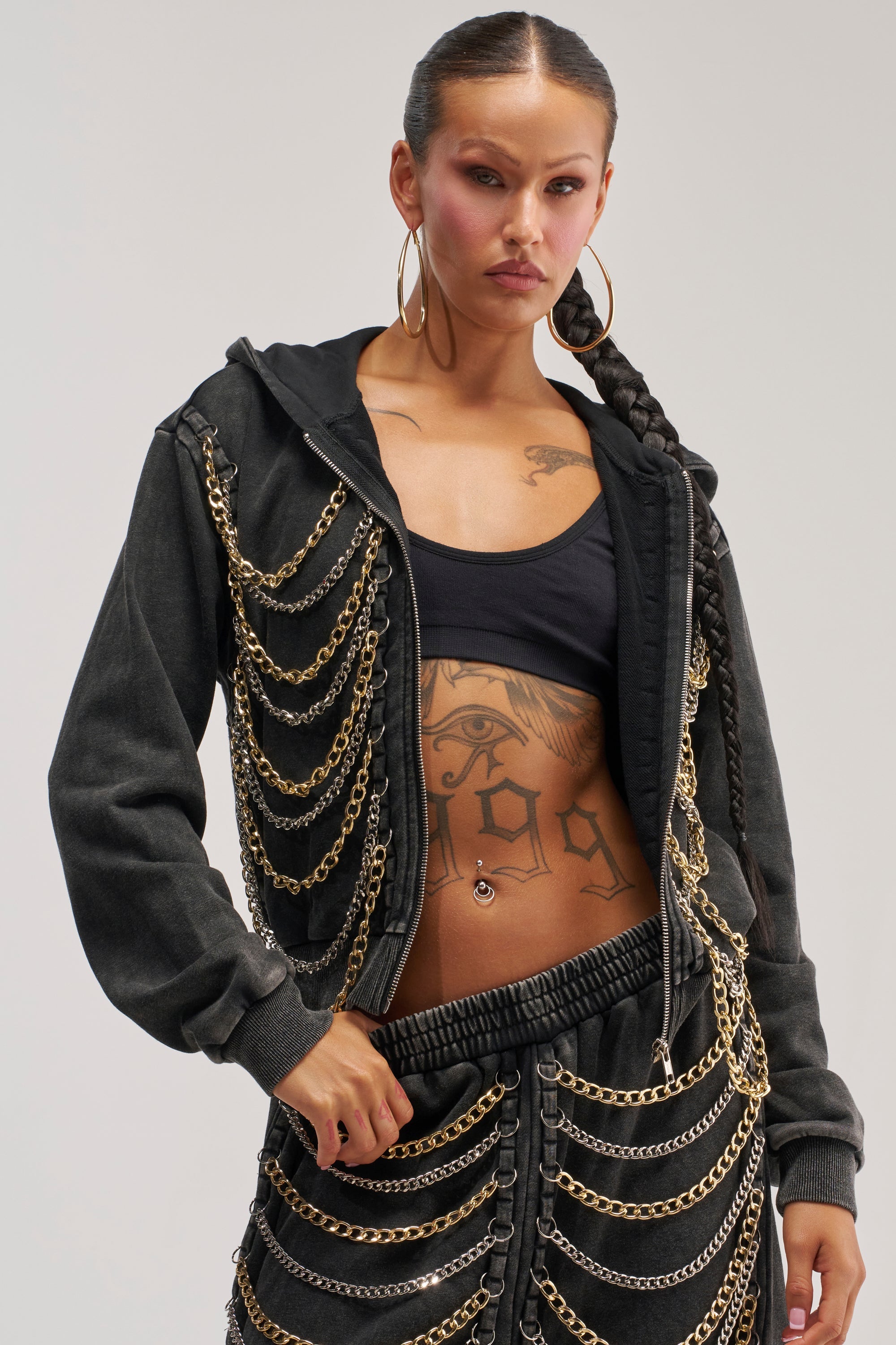 CHAINED DOWN SWEATSHIRT
