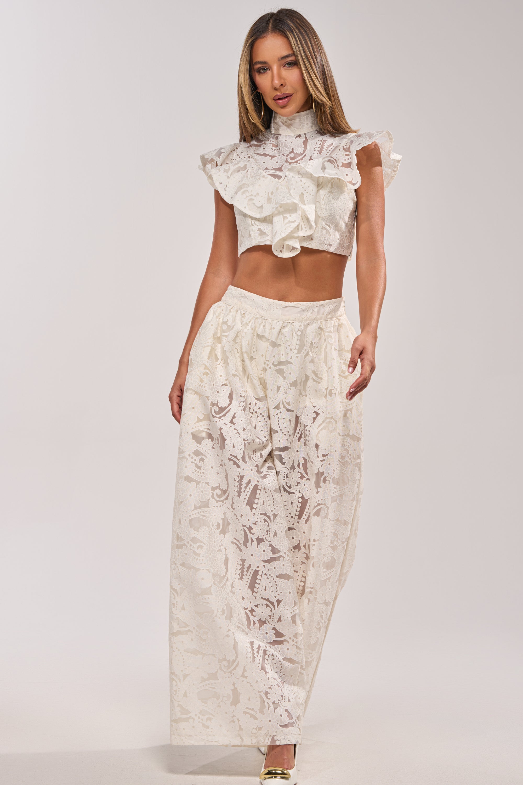 EMMA EMBROIDERED CROPPED BLOUSE