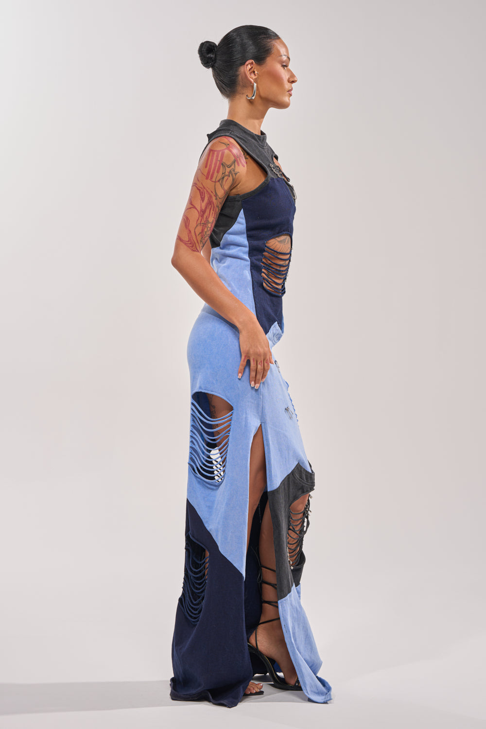 LAST MINUTE MASTERPIECE DISTRESSED MAXI DRESS